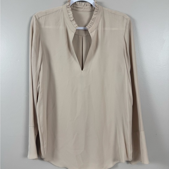 Theory Tan silk Mabrey classic shirred Collar keyhole neck bell cuff tunic - Picture 3 of 10